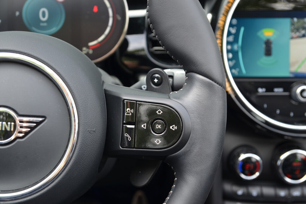 MINI Cooper Cabrio 8