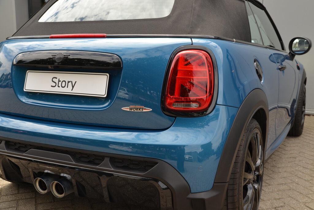 MINI Cooper Cabrio 24