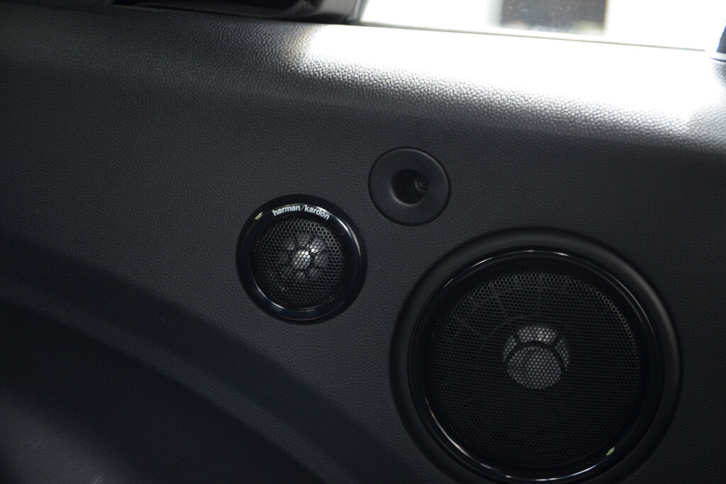 MINI Cooper Cabrio 26