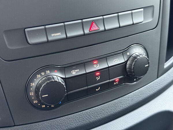 Halfautomatische airconditioning TEMPMATIK