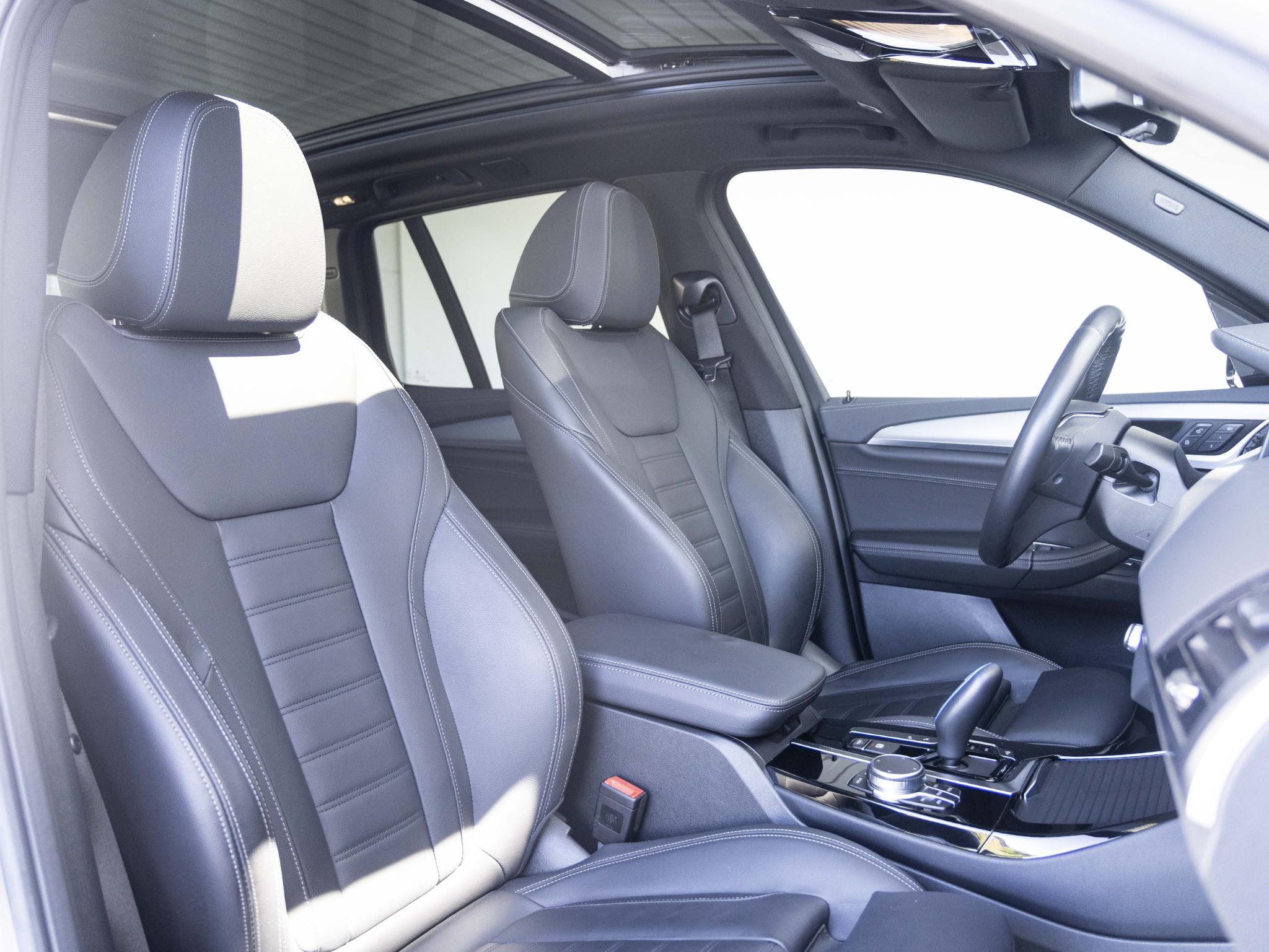 BMW iX3  - Afbeelding 4