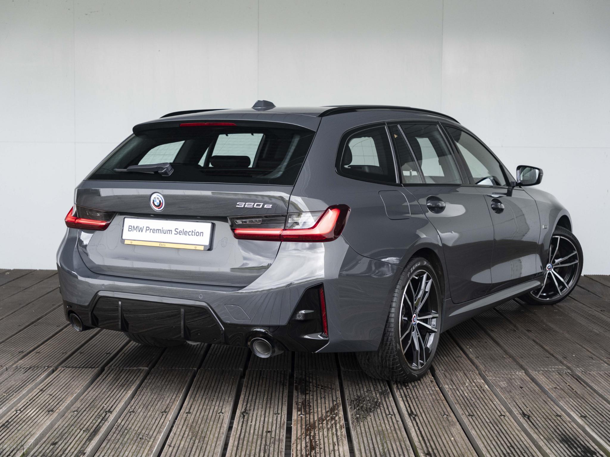 BMW 3 Serie Touring 320e - Afbeelding 2