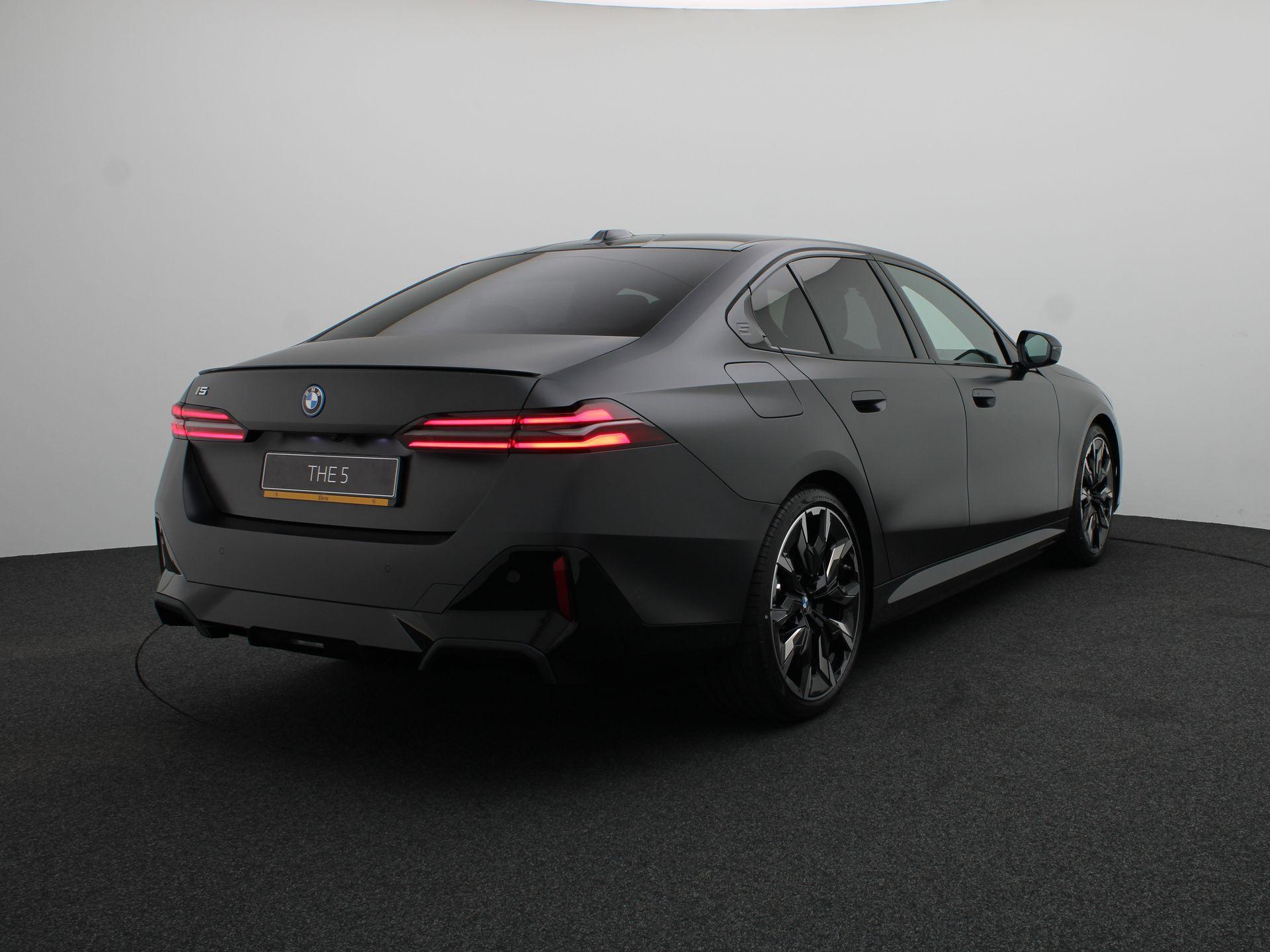 BMW i5 eDrive40 - Afbeelding 2