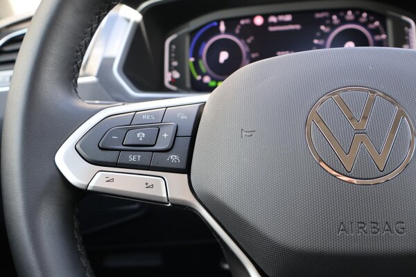 cruise control adaptief met Stop&Go cruise control adaptief met Stop&Go