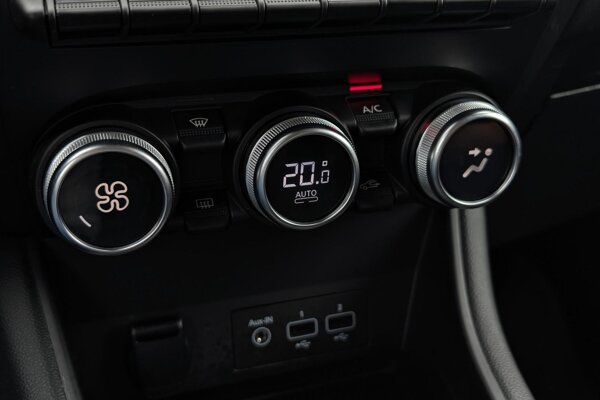 electronic climate controle