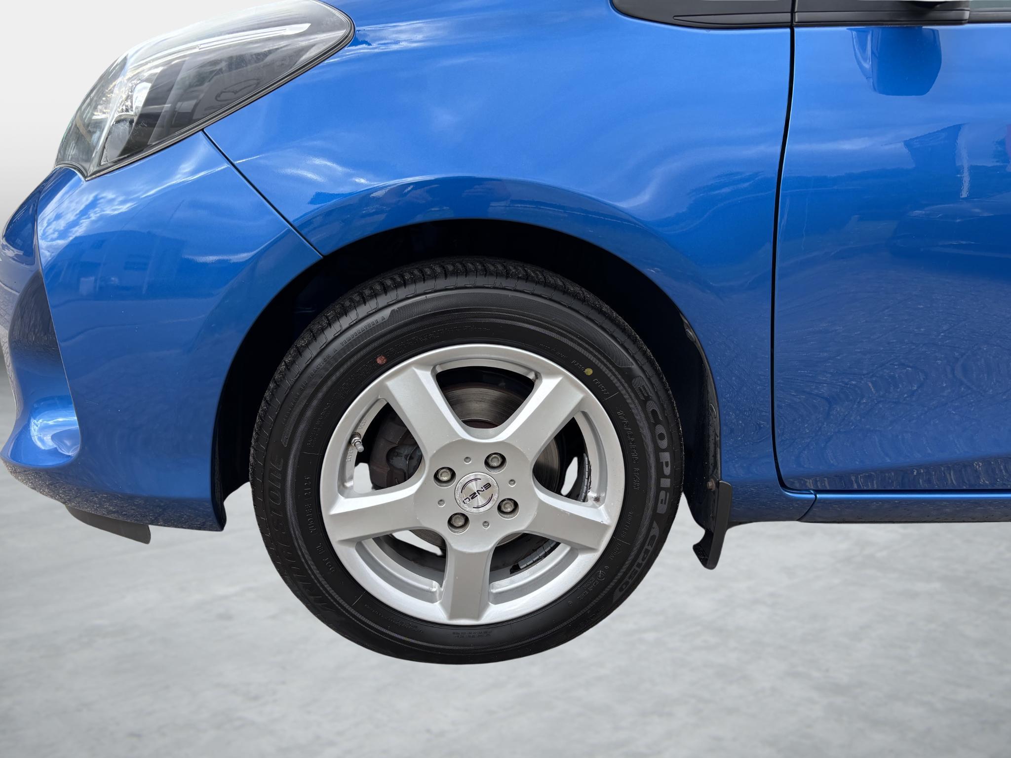 Toyota Yaris 1.3 VVT-i Aspiration - Afbeelding 2