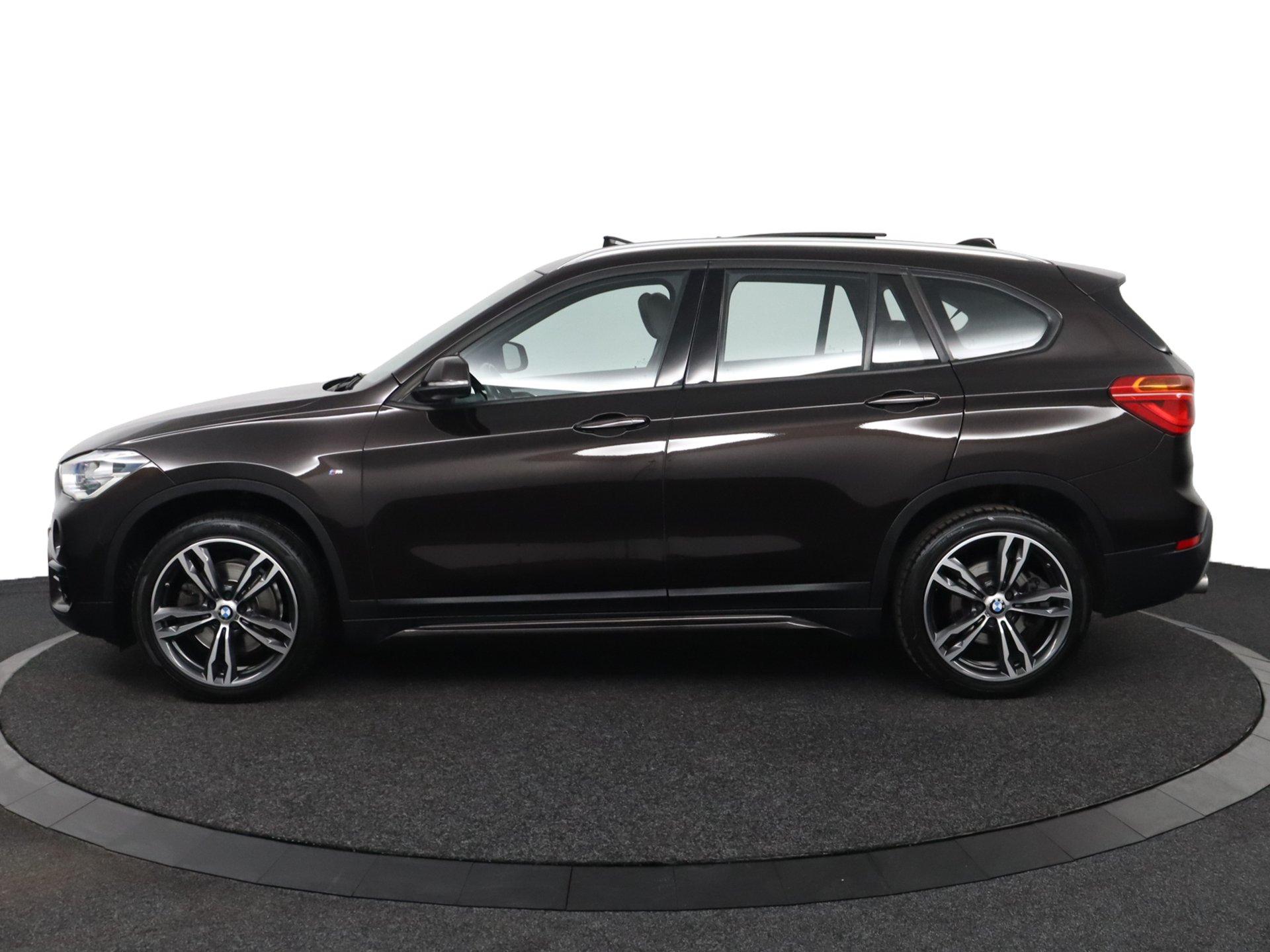 BMW X1 sDrive20i Corporate Lease High Executive - Afbeelding 3