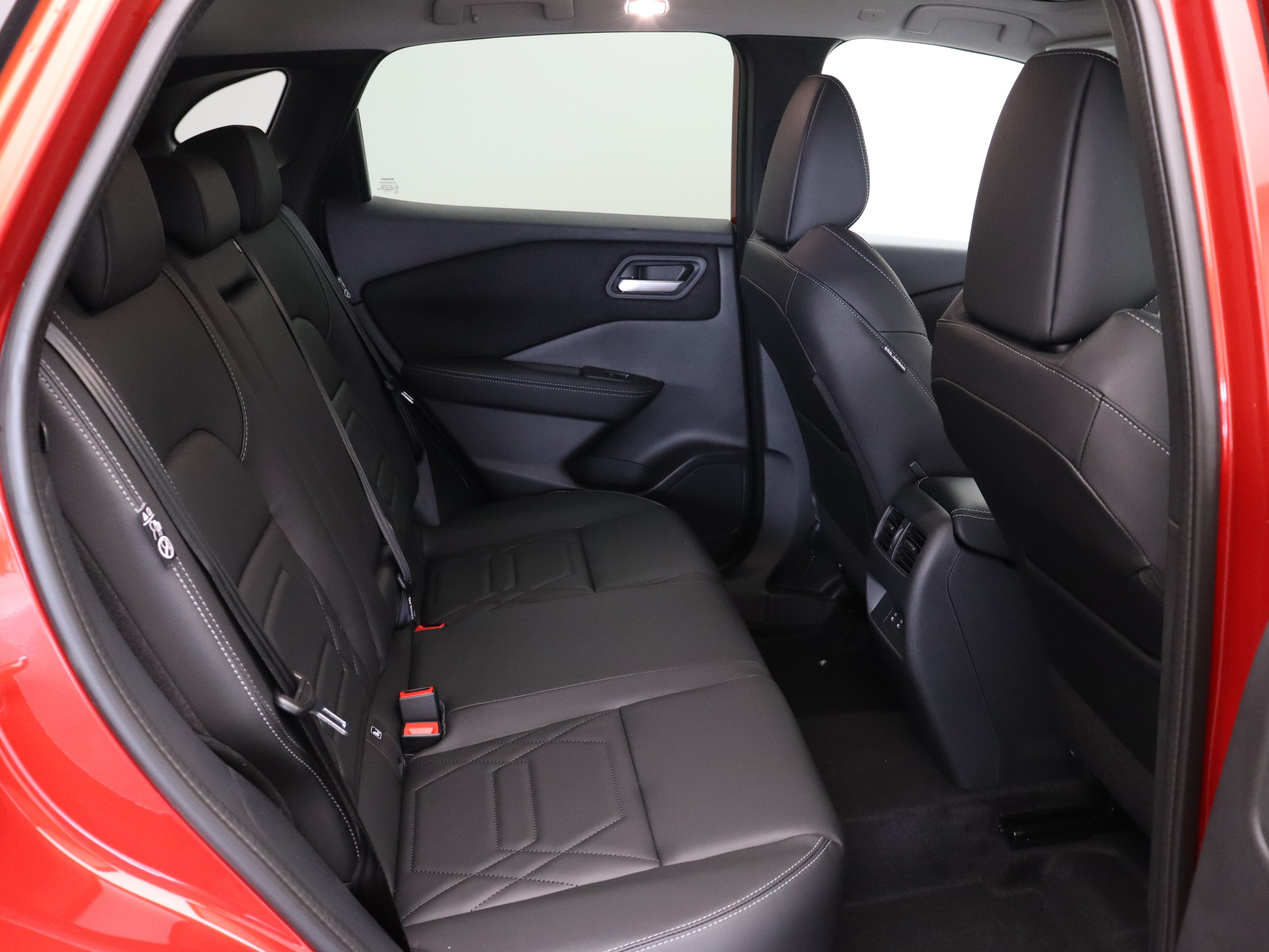 Nissan QASHQAI N-Design + Panoramisch glazen dak + Cold Pack e-Power - Afbeelding 9