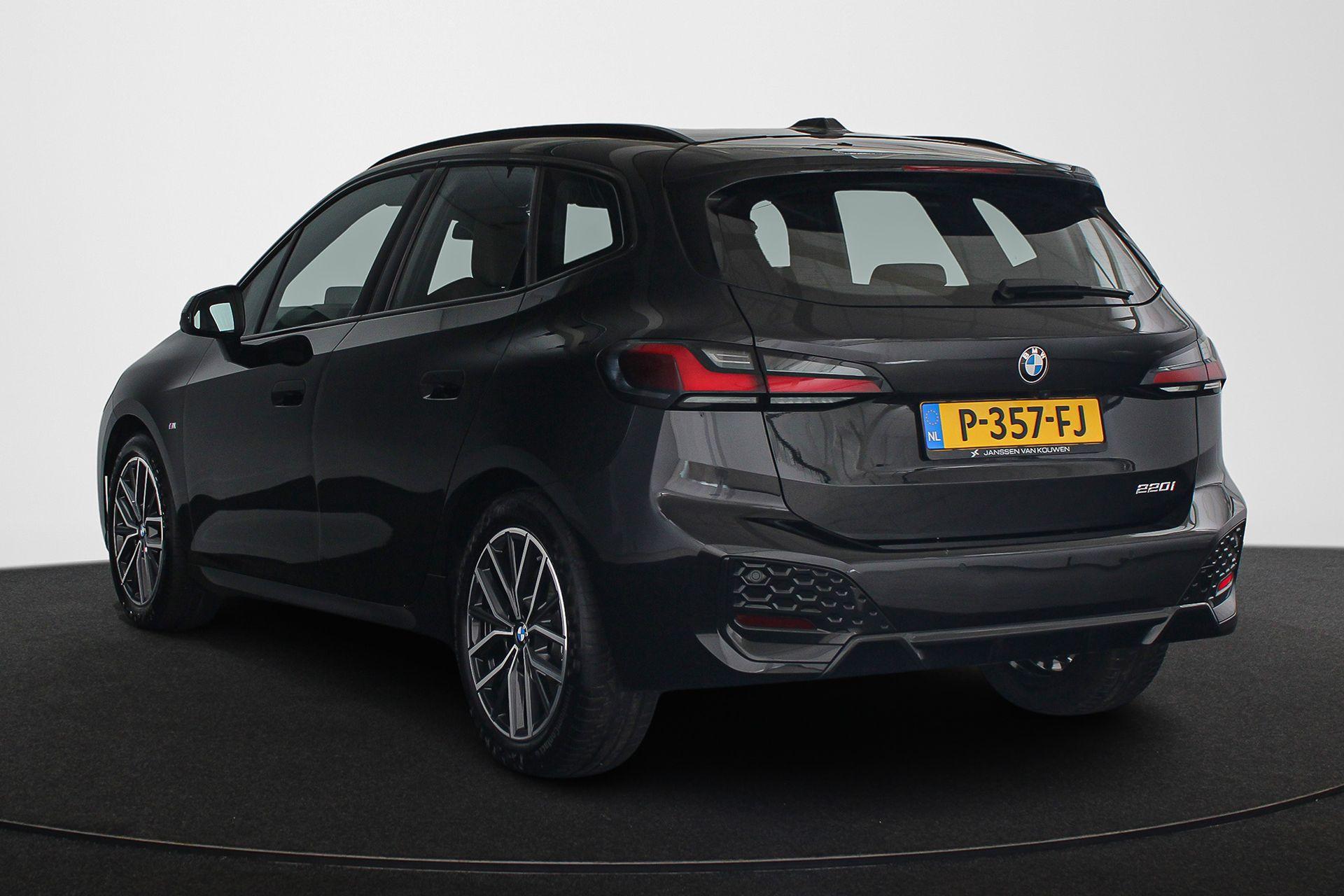 BMW 2 Serie Active Tourer 220i - Afbeelding 4