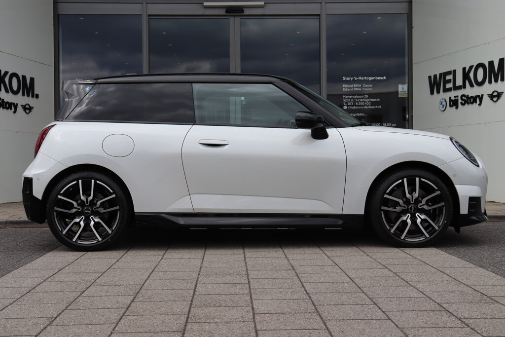 MINI 3-Deurs 7