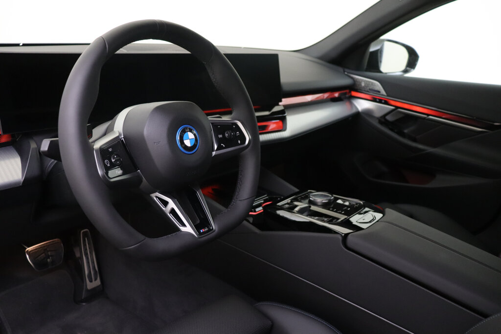 BMW i5 3