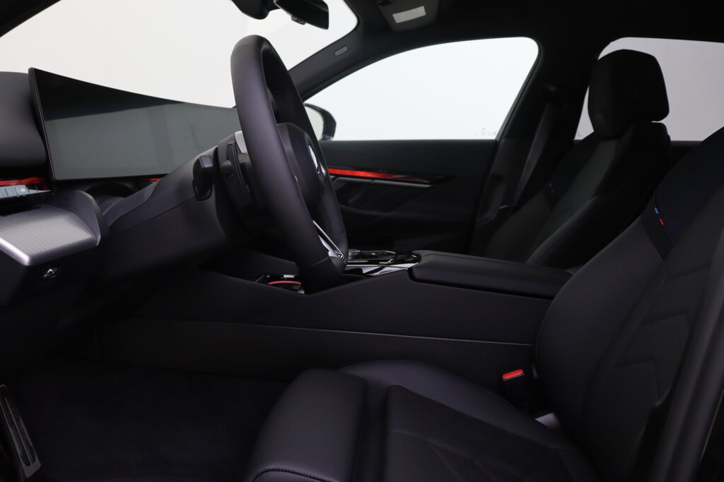 BMW i5 9