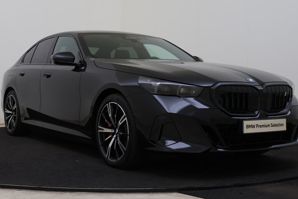 BMW i5 13