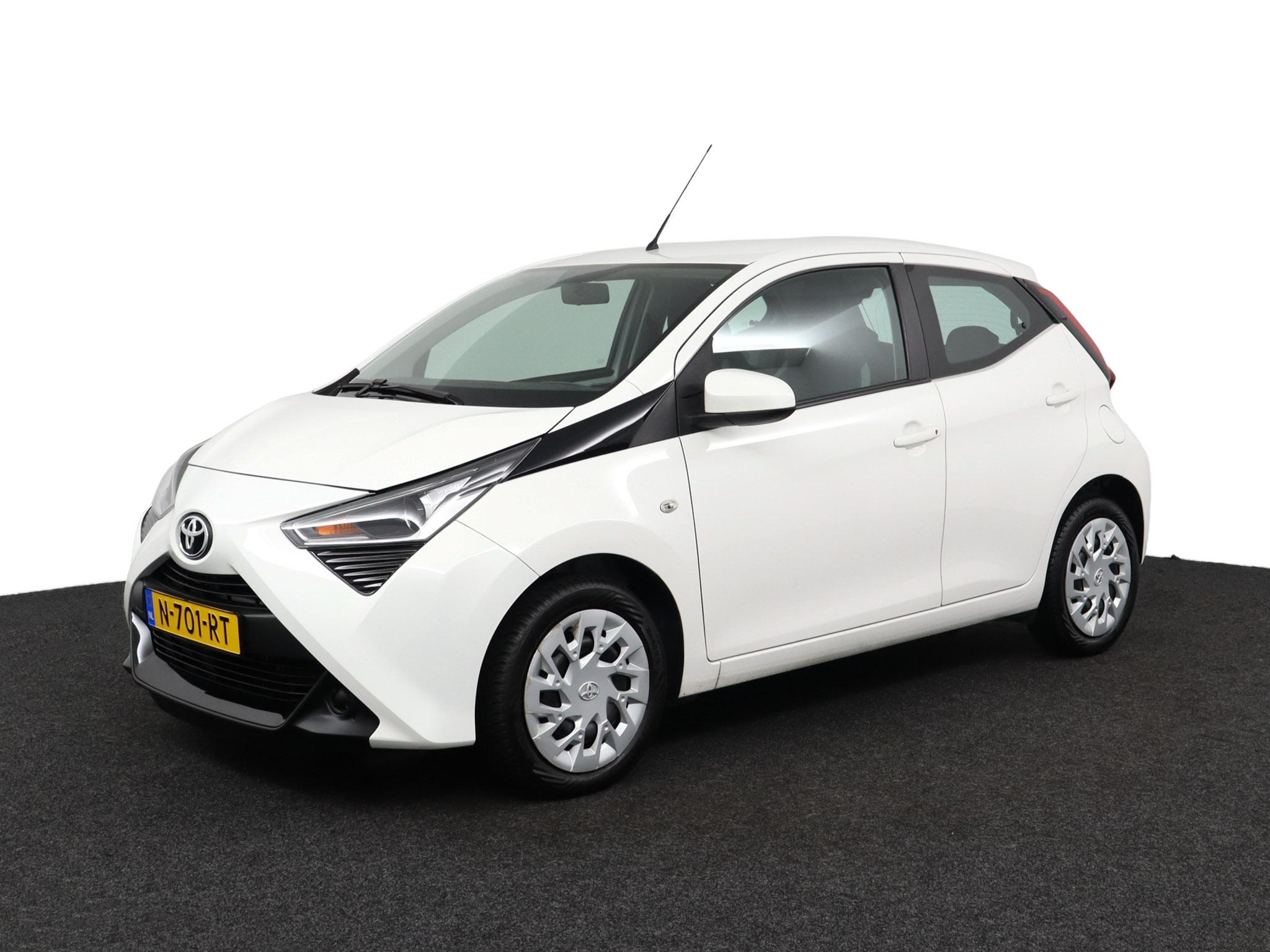 Toyota Aygo 1.0 VVT-i x-play