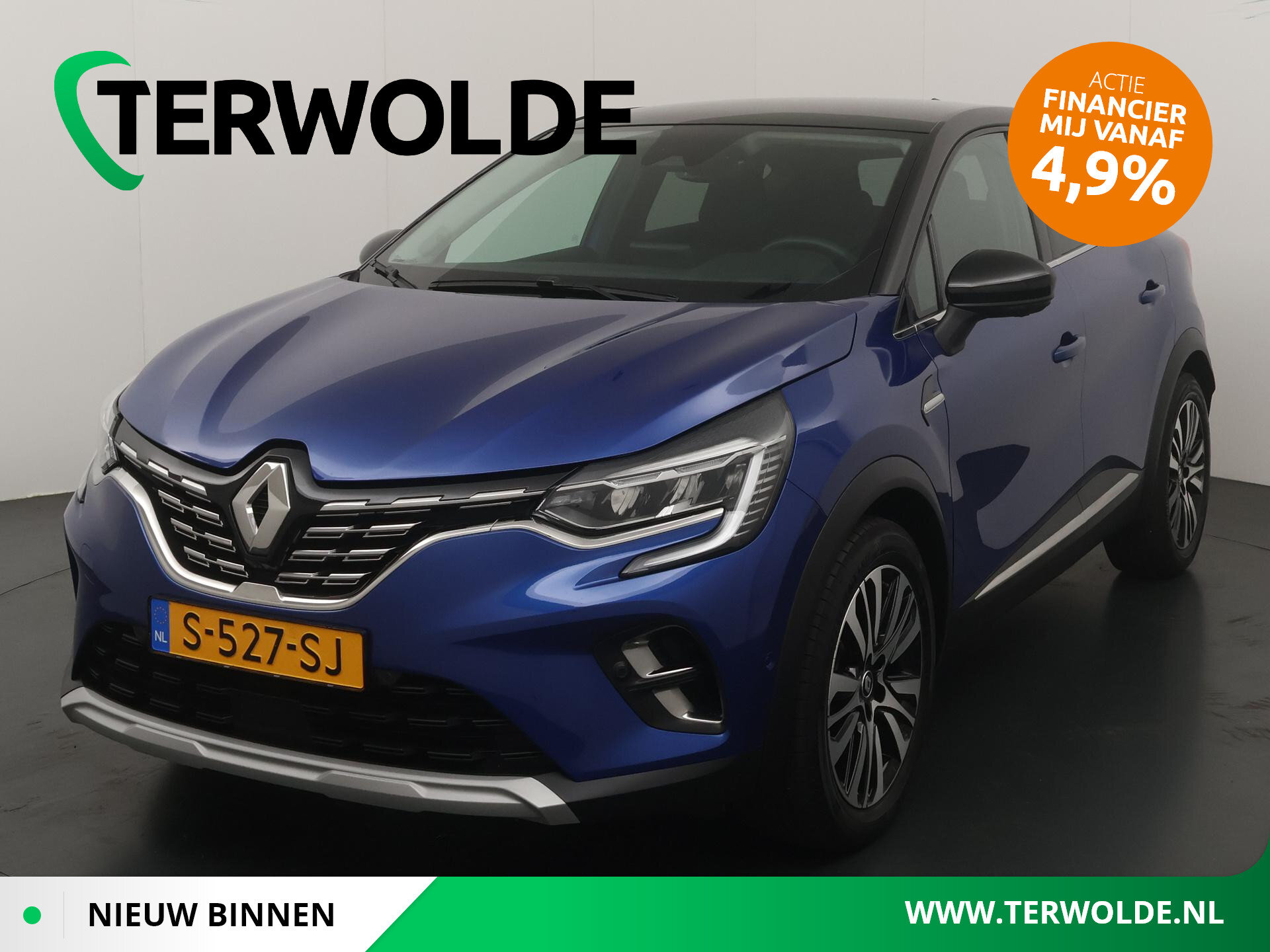 Renault Captur iconic E-Tech hybrid 145