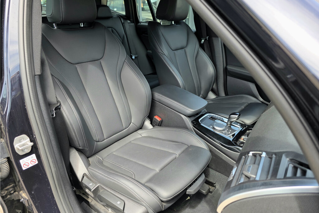 BMW X3 7