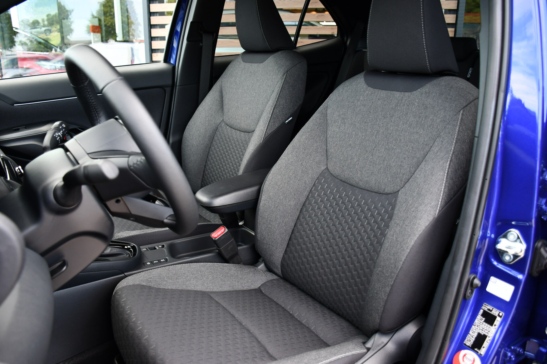 Toyota Yaris Cross 1.5 Hybrid 115 Dynamic Automaat 116pk - Afbeelding 4
