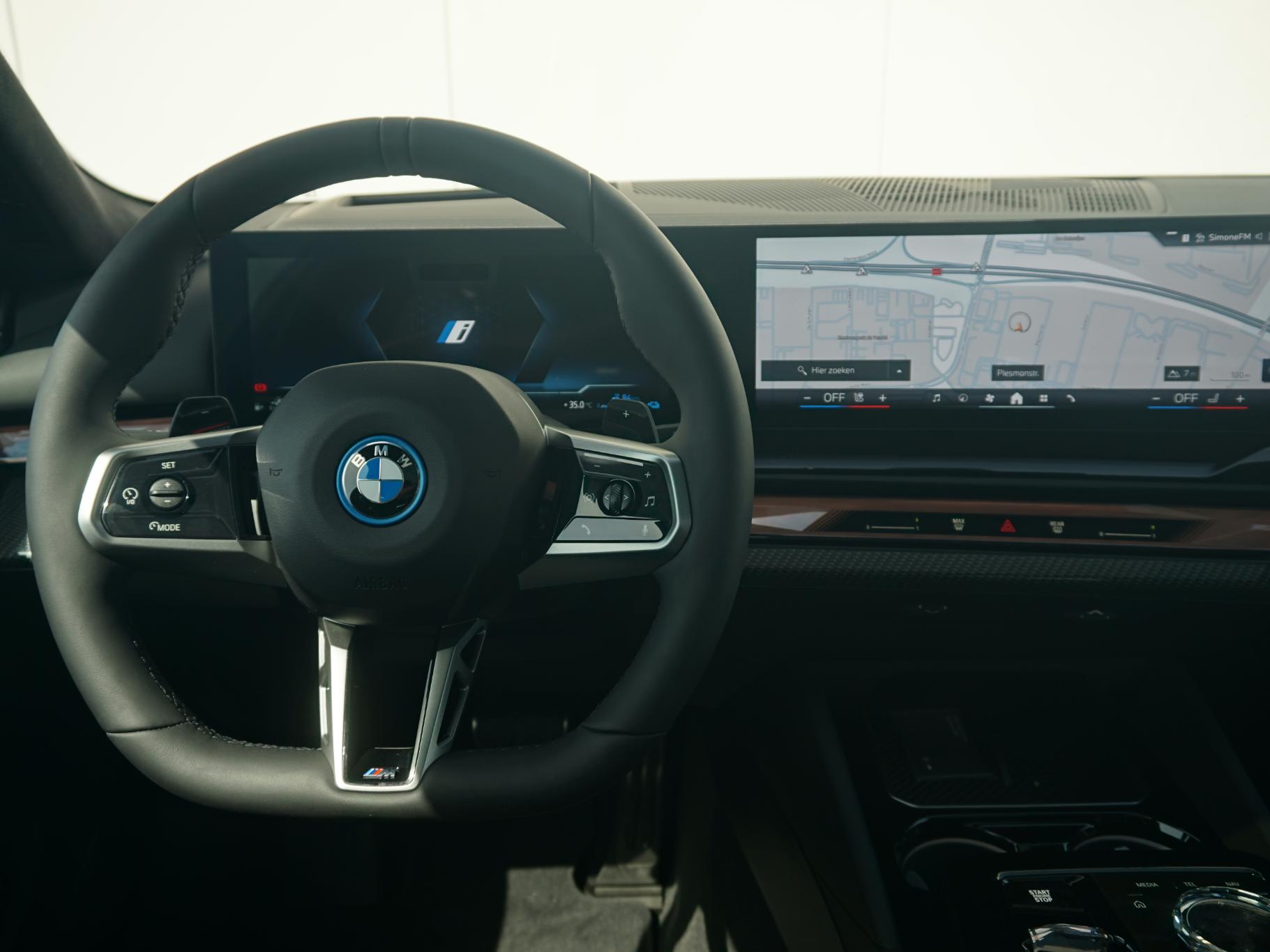 BMW 5 Serie Sedan 530e - Afbeelding 3