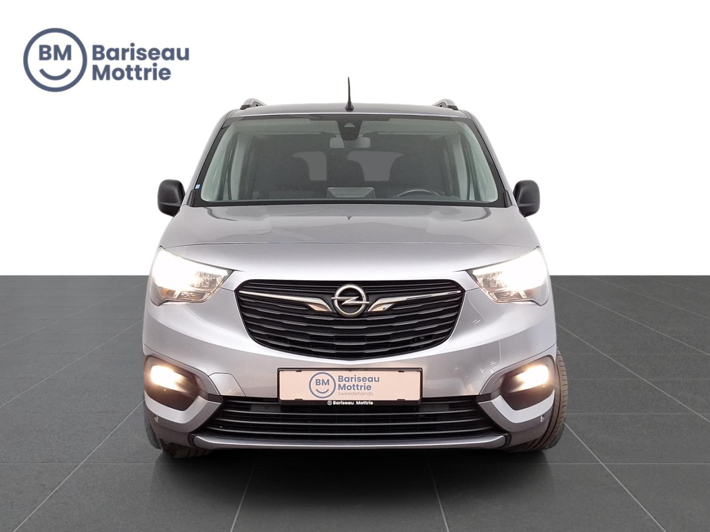 Opel Combo DUBBELE CABINE AUTOMAAT 5-ZIT *TREKHAAK*DAB*GPS*SENSOREN VOOR EN ACHTER*CARPLAY* - Afbeelding 2