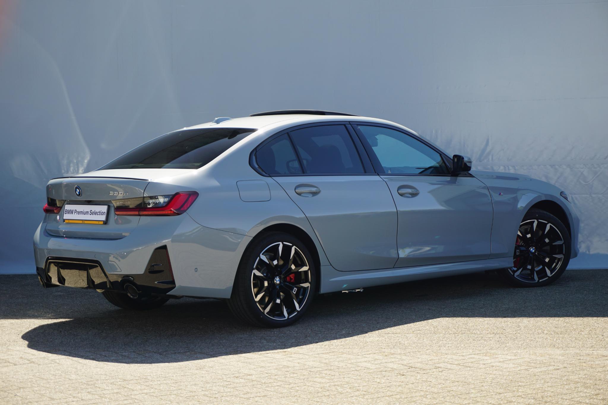 BMW 3 Serie Sedan 330e - Afbeelding 2