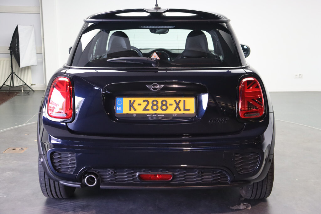 MINI Cooper 9