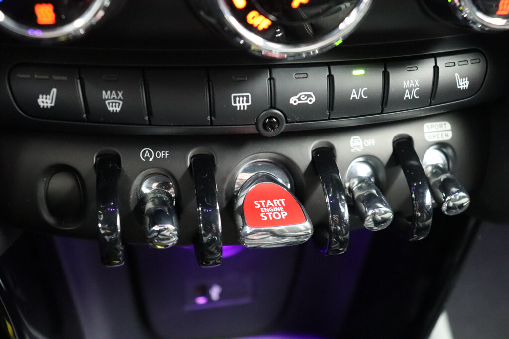 MINI Cooper 20