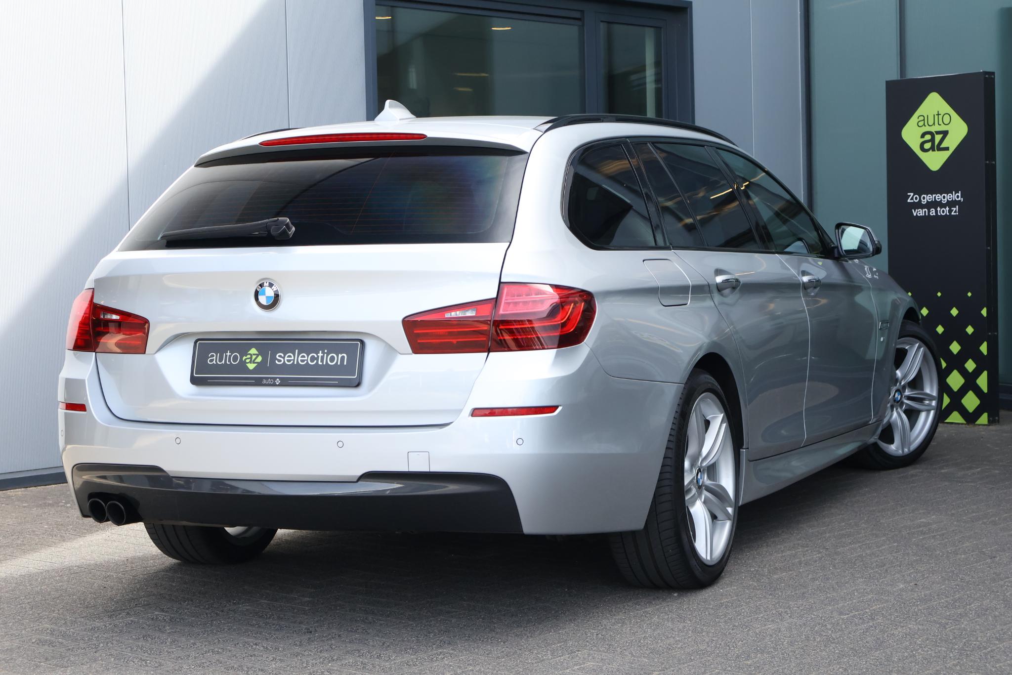 BMW 5 Serie Touring 520i M Sport Edition High Executive - Afbeelding 2