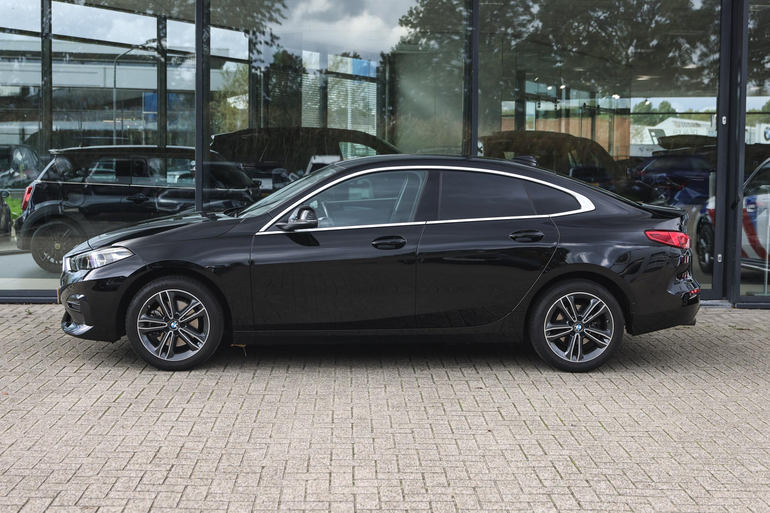 BMW 2 Serie 8