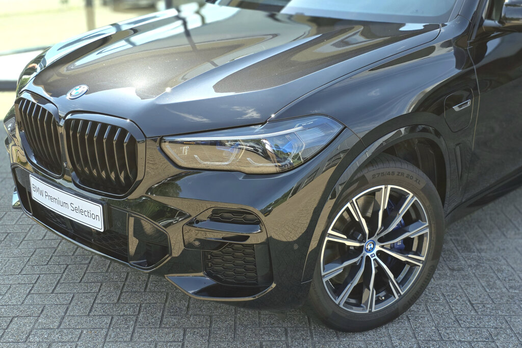 BMW X5 25