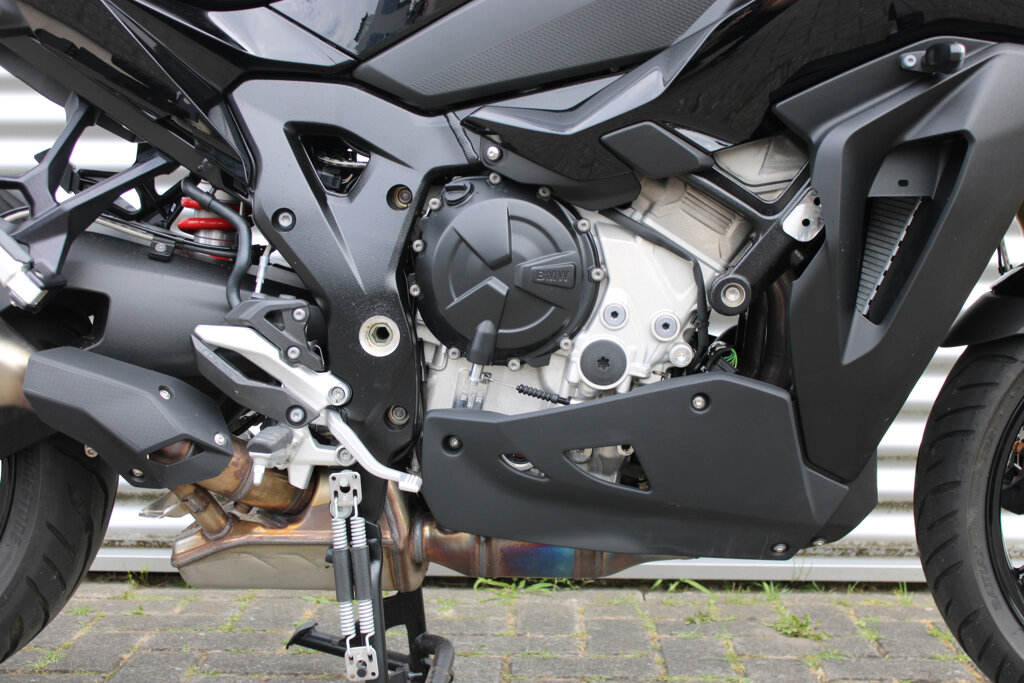 BMW S 1000 XR 18