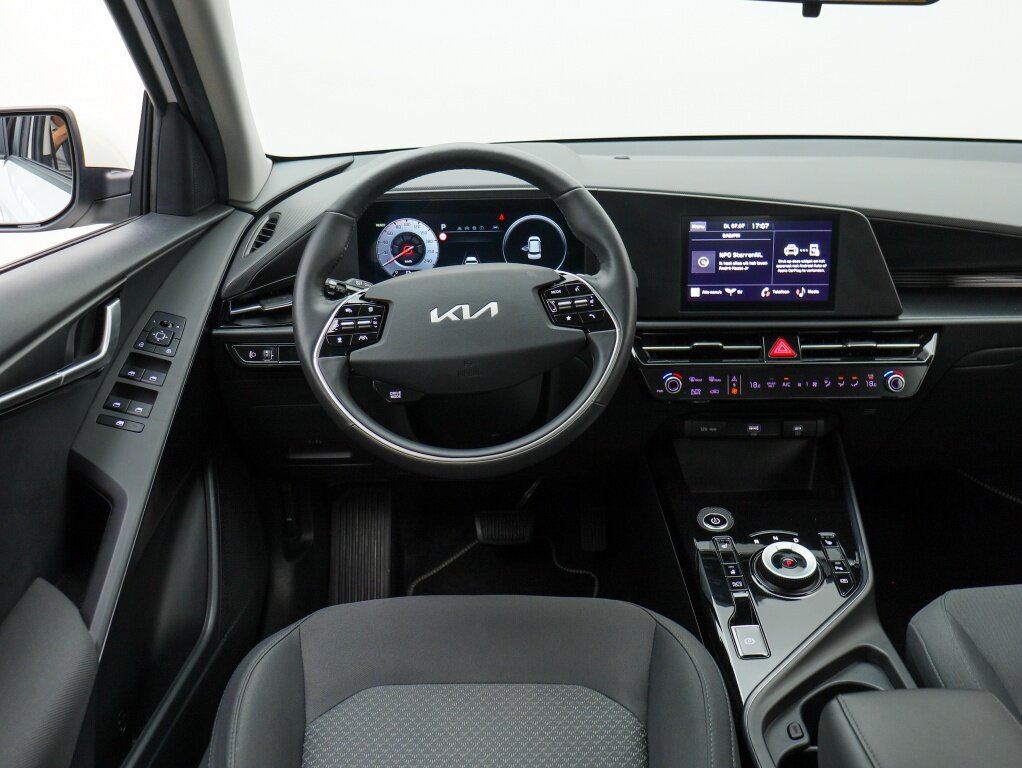 Kia Niro EV DynamicLine 64.8 kWh | Stoelverwarming | Draadloze Carplay - Afbeelding 3