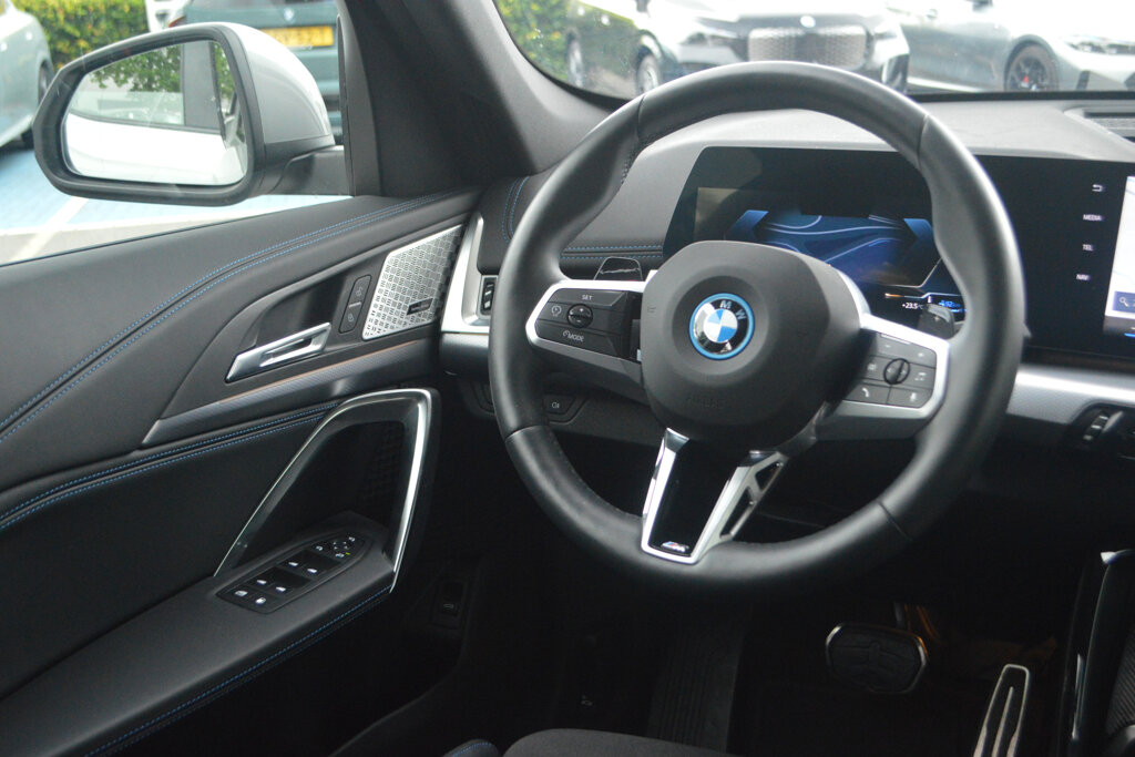 BMW X1 13