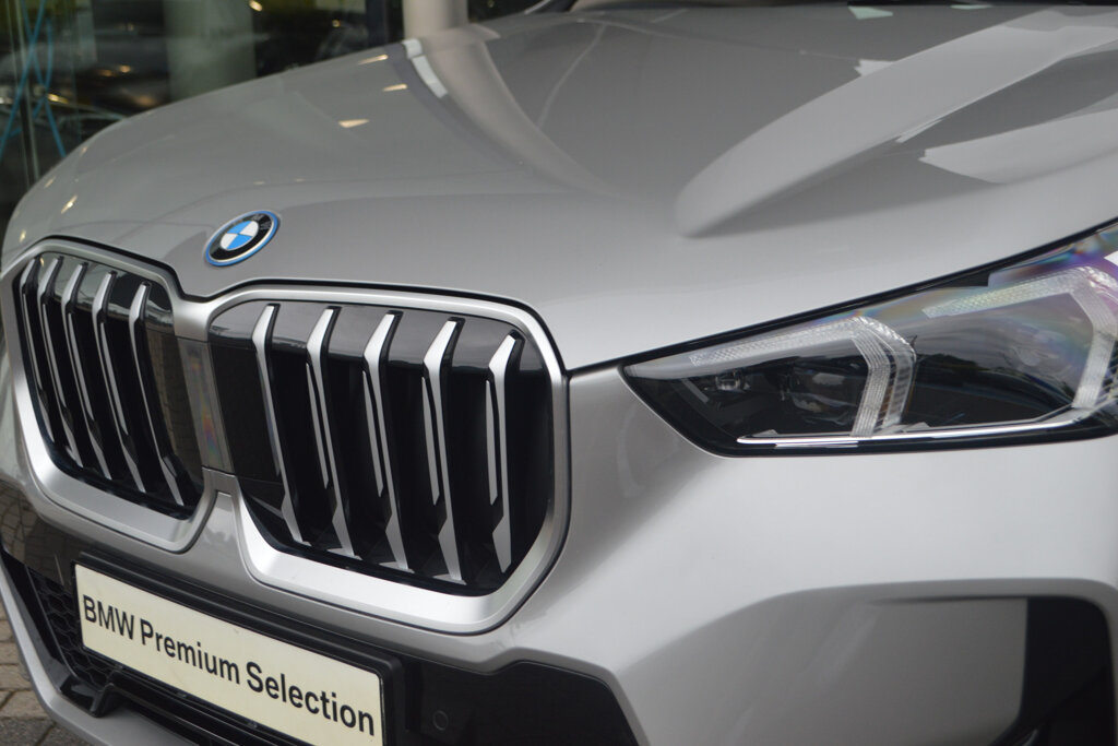 BMW X1 28