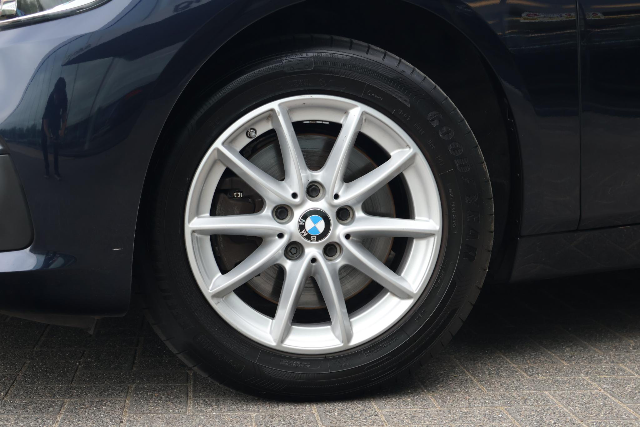 BMW 2 Serie Active Tourer 218i Essential - Afbeelding 4