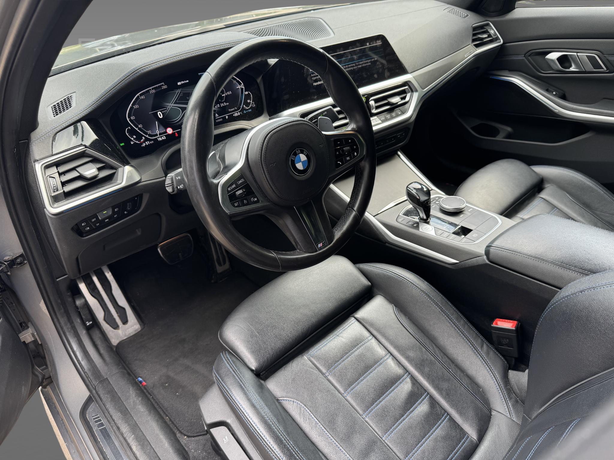 BMW 3 Serie Sedan 330e - Afbeelding 3