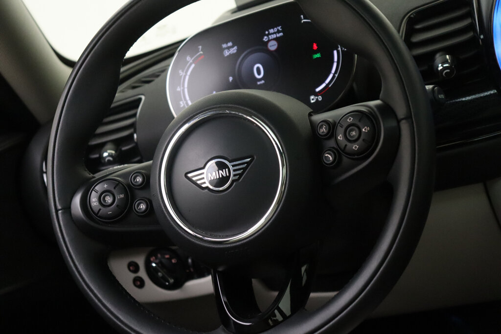 MINI Clubman 21