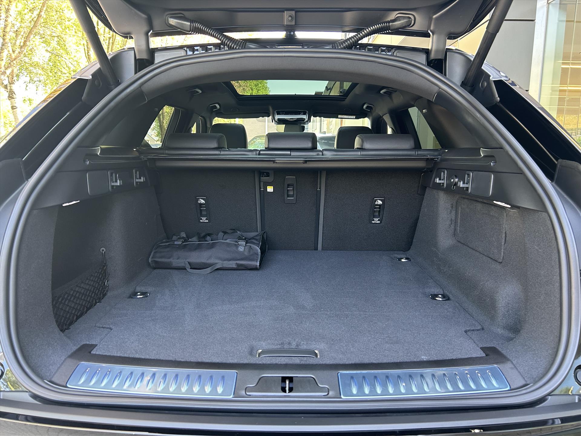 Land Rover Range Rover Velar - foto 34