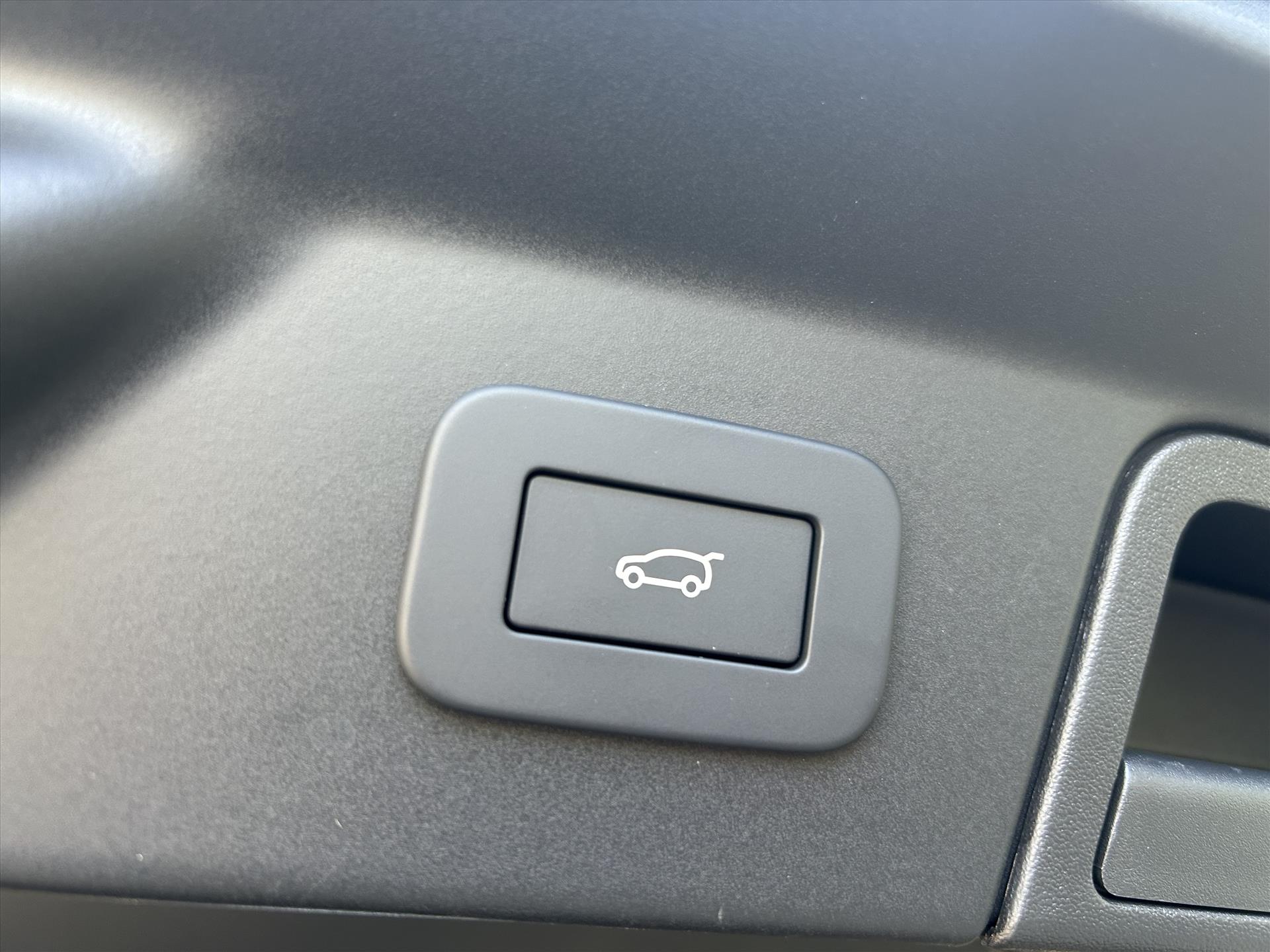 Land Rover Range Rover Velar - foto 35