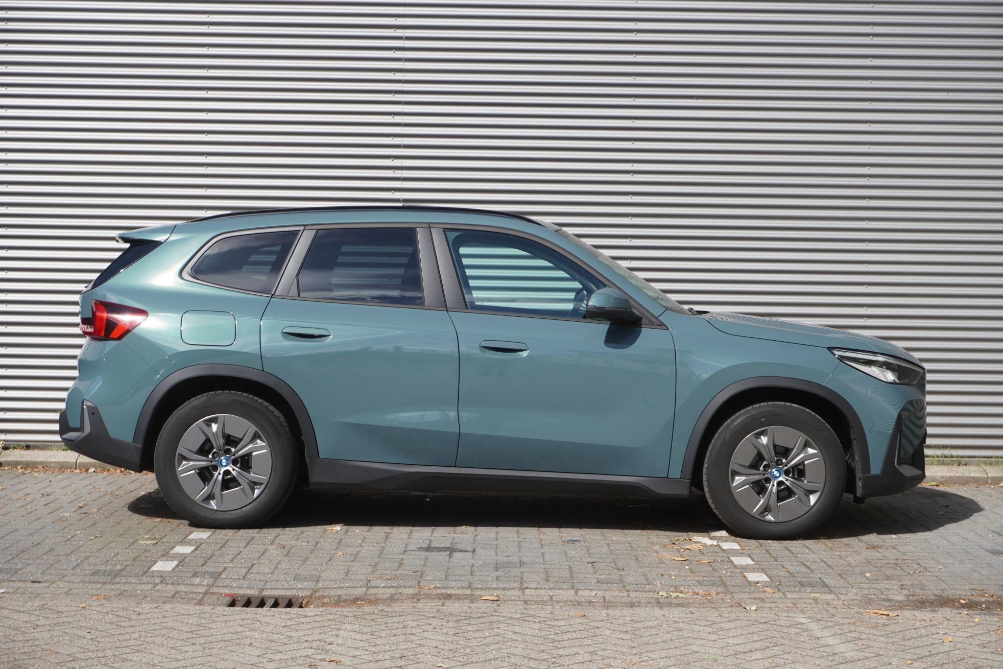 BMW iX1 xDrive30 - Afbeelding 4