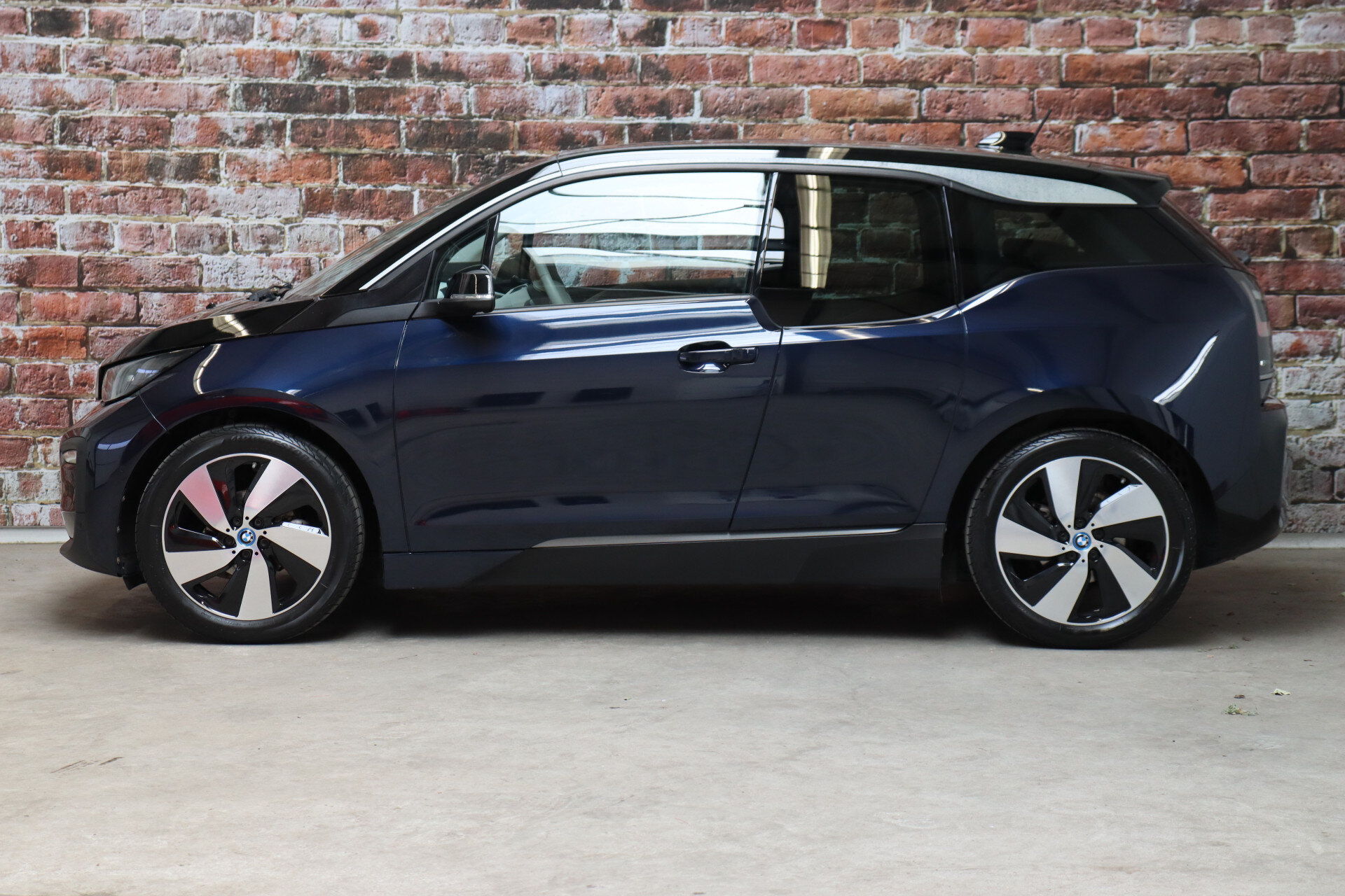 BMW i3 Basis iPerformance 94Ah 33 kWh - Afbeelding 3