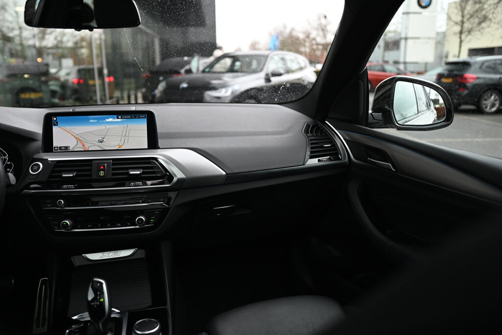 BMW X3 24