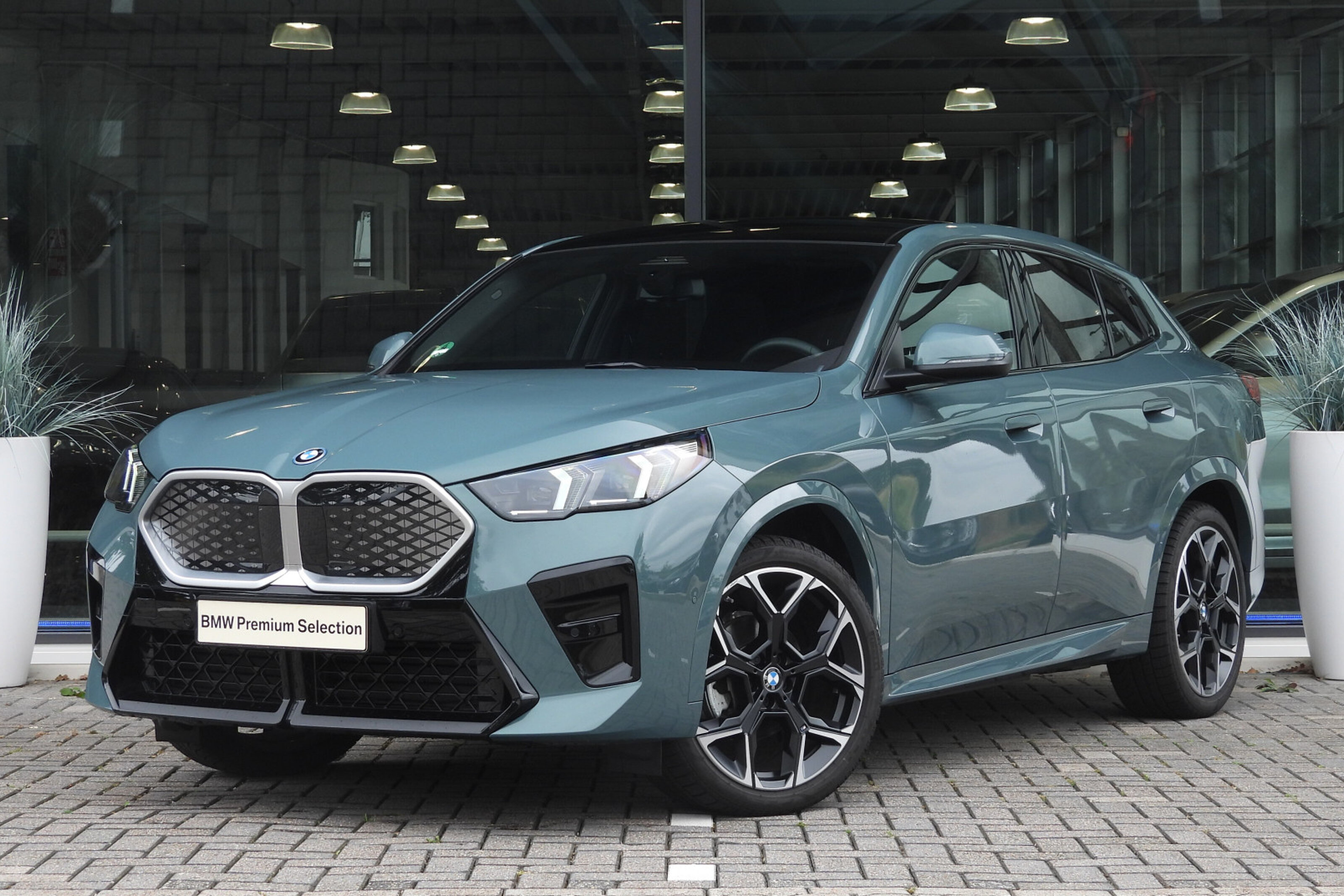 BMW iX2 eDrive20 M Sport