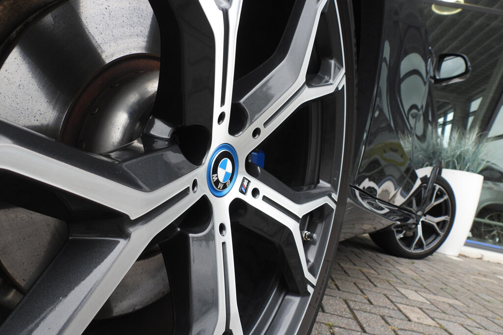 BMW X5 24
