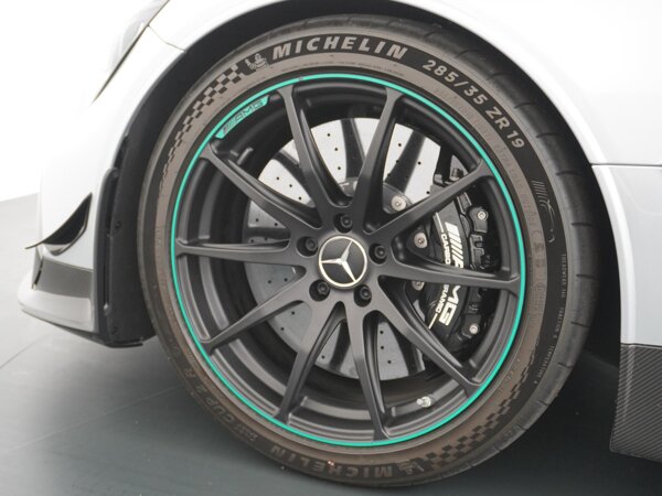 High Performance keramisch composiet AMG-remsysteem High Performance keramisch composiet AMG-remsysteem