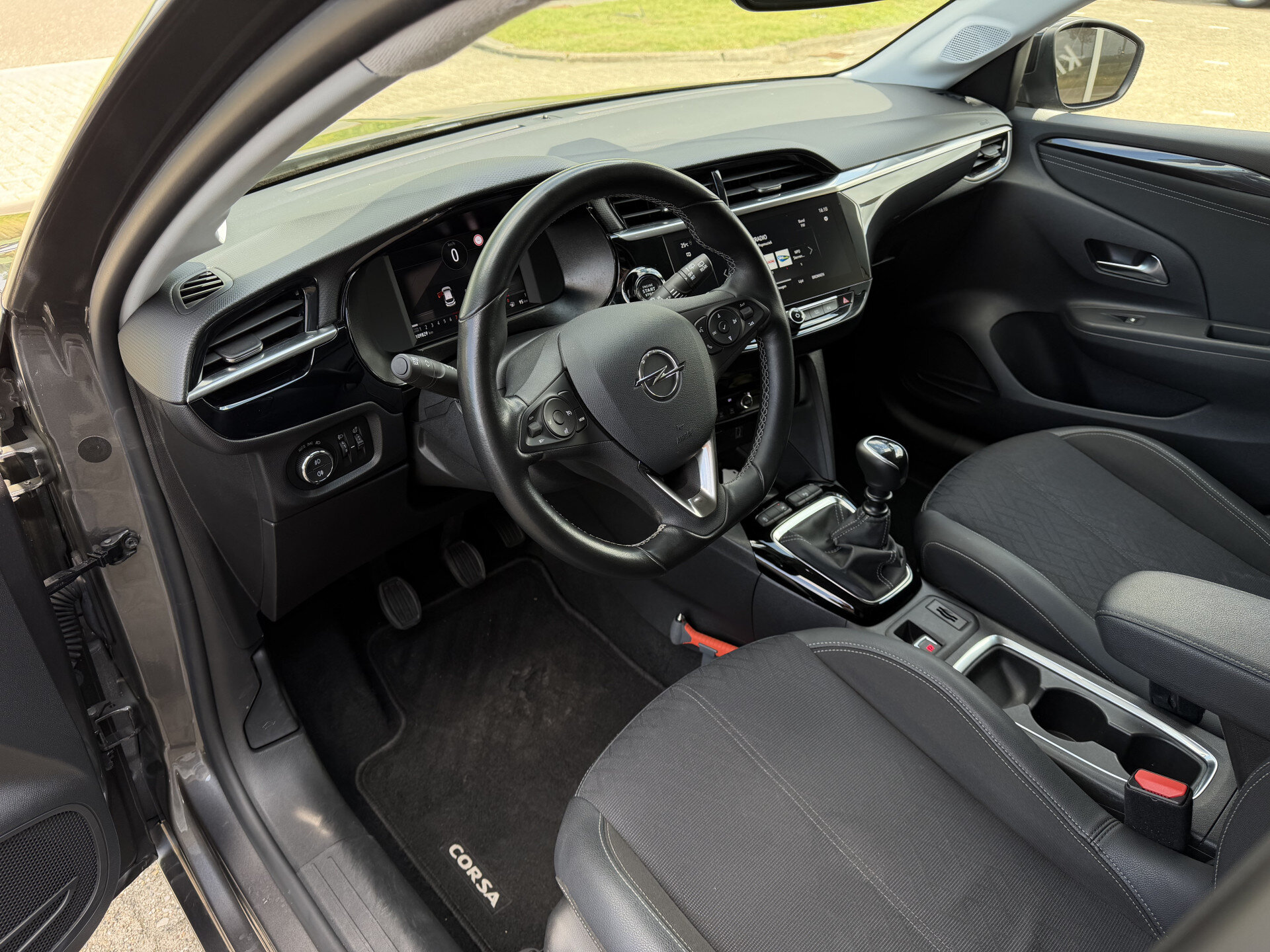 Opel Corsa 1.2 Elegance - Afbeelding 2