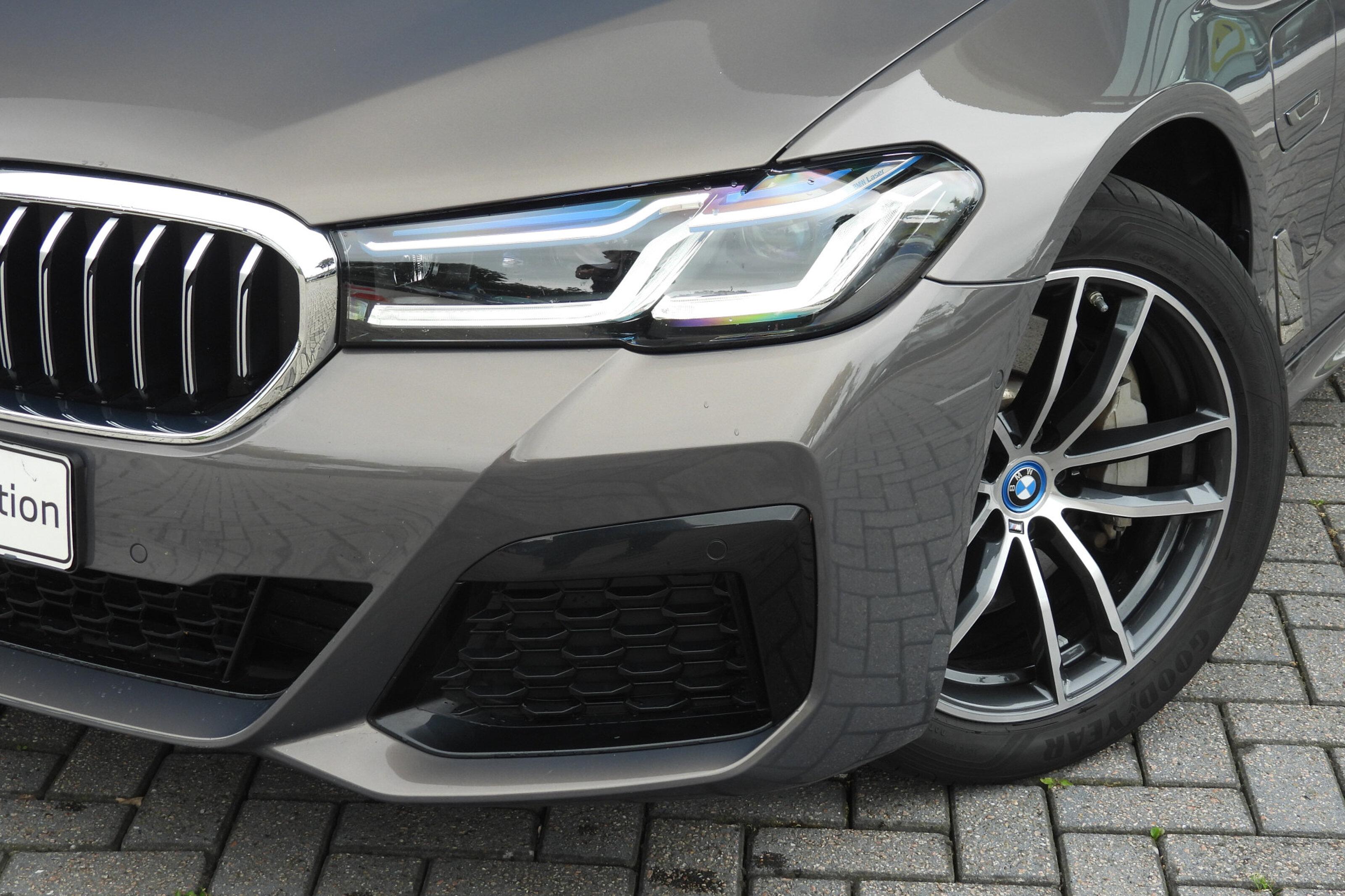 BMW 5 Serie 520e High Executive M Sport Automaat