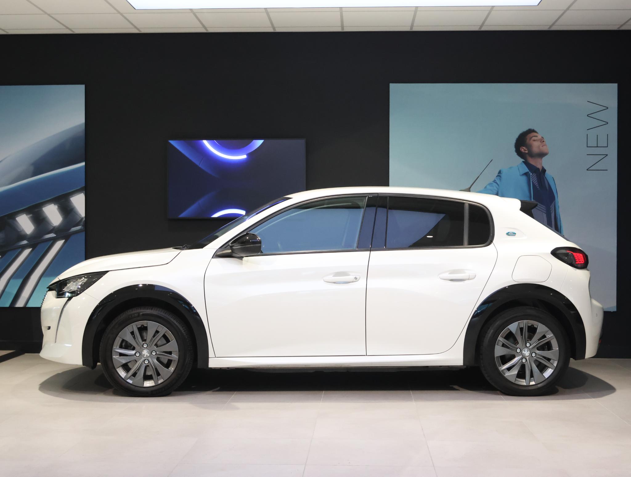 Peugeot e-208 EV Allure Pack 50 kWh - Afbeelding 2