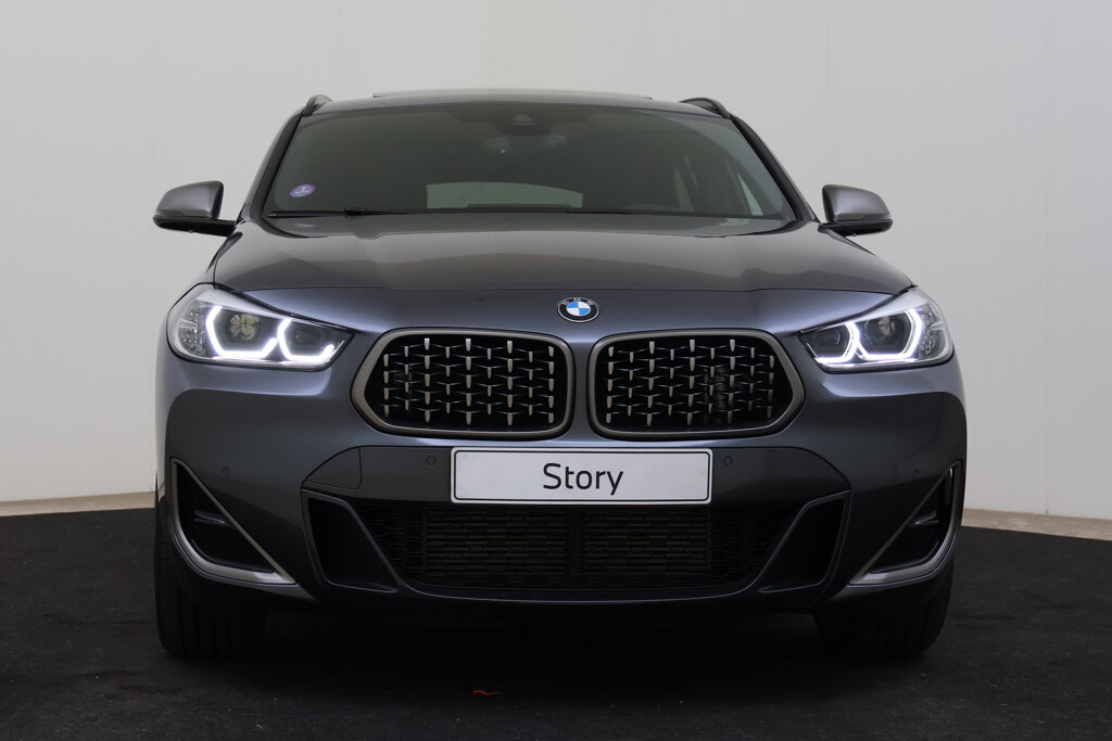 BMW X2 4