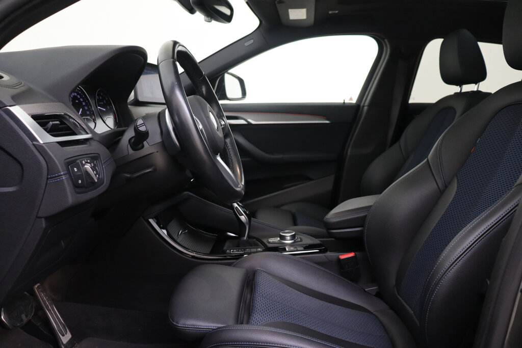 BMW X2 12