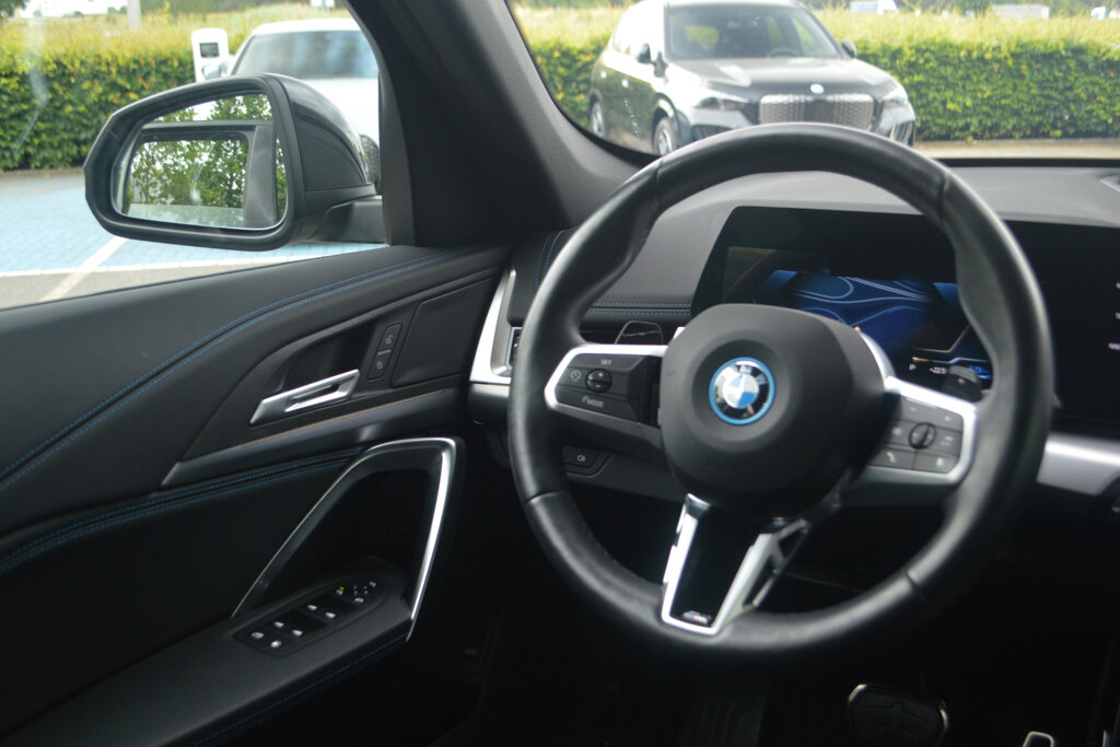 BMW X1 11